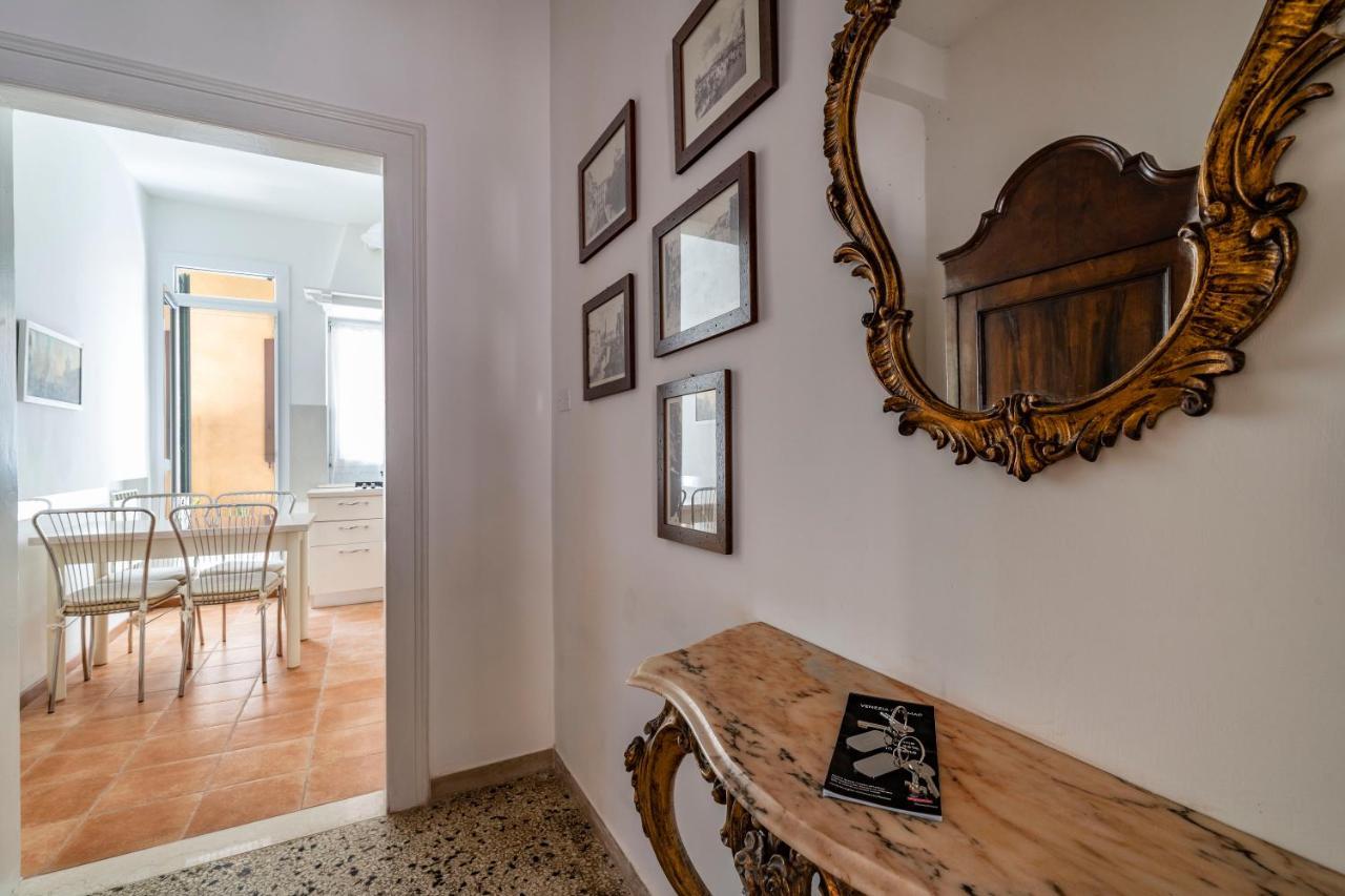 Queen House Venezia Bagian luar foto