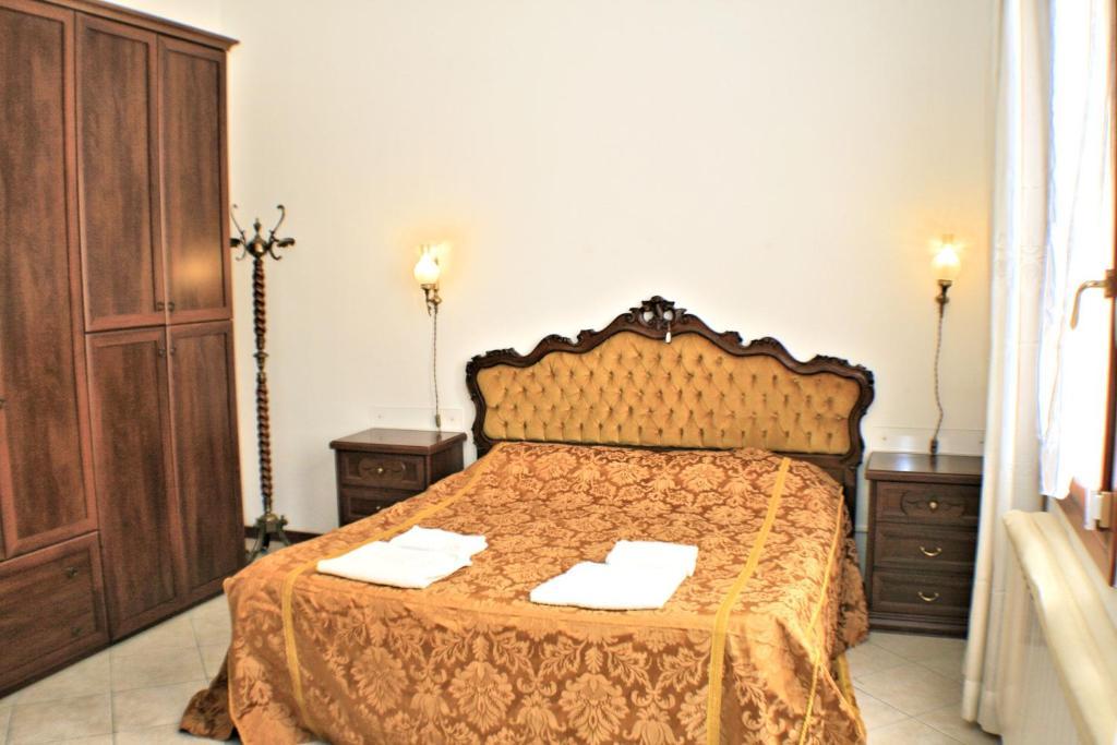Queen House Venezia Ruang foto